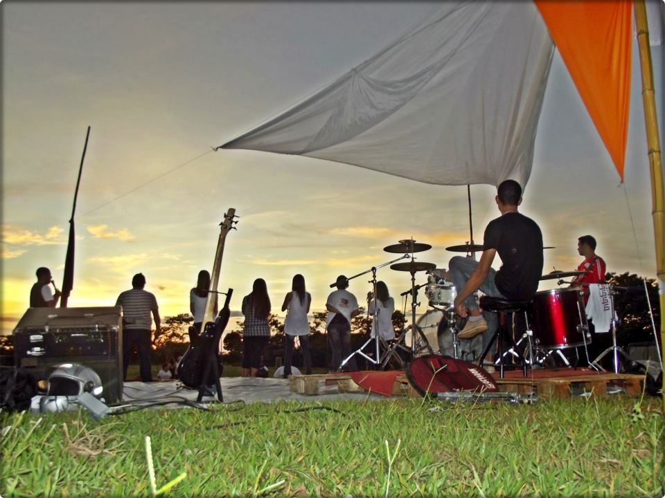 74db120f0a8e5646ef5a30154e9f6deb.jpg